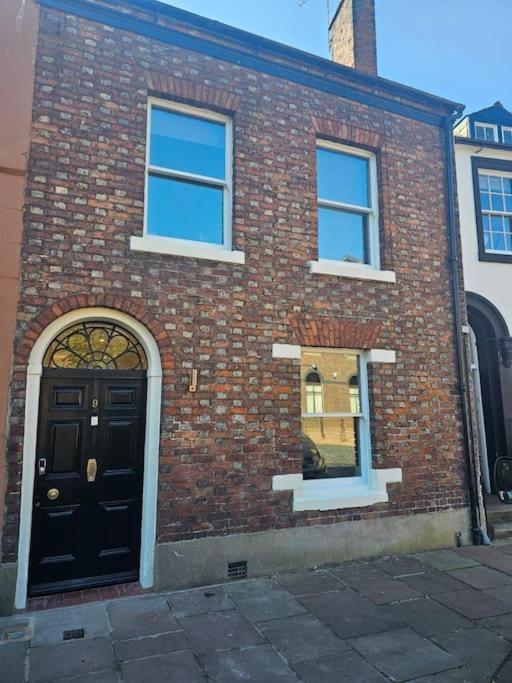 Carlisle City Centre The Gavel Bagian luar foto